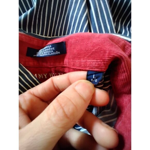 Tommy Hilfiger Size Large Striped Button Down Collared Shirt Blue And White Long - Picture 7 of 7